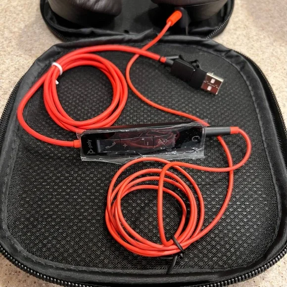 Poly Blackwire 5220 Wired Headset - Picture 4 of 6